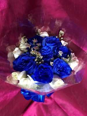 Ramos de Rosas Azules – Cediflor